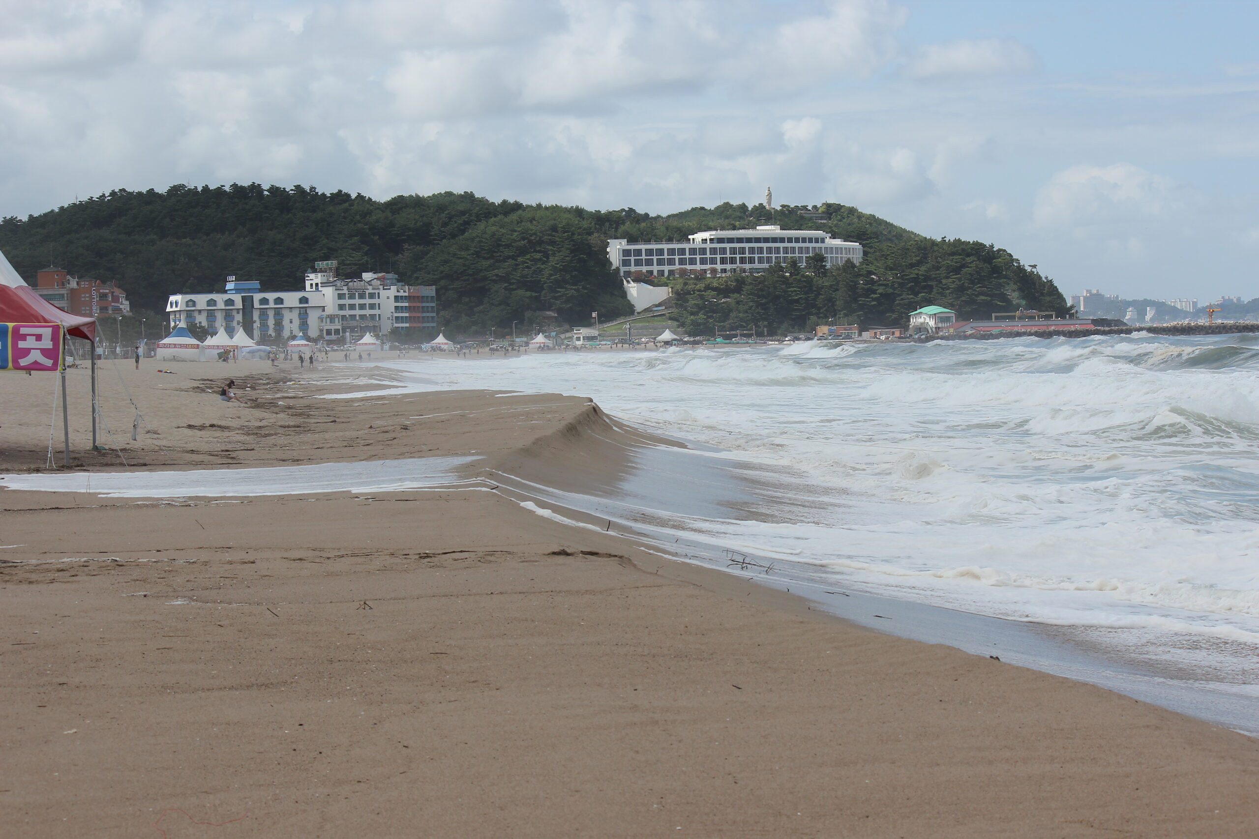 Naksan Beach Sunrise Point (낙산 해수욕장 일출 포인트)