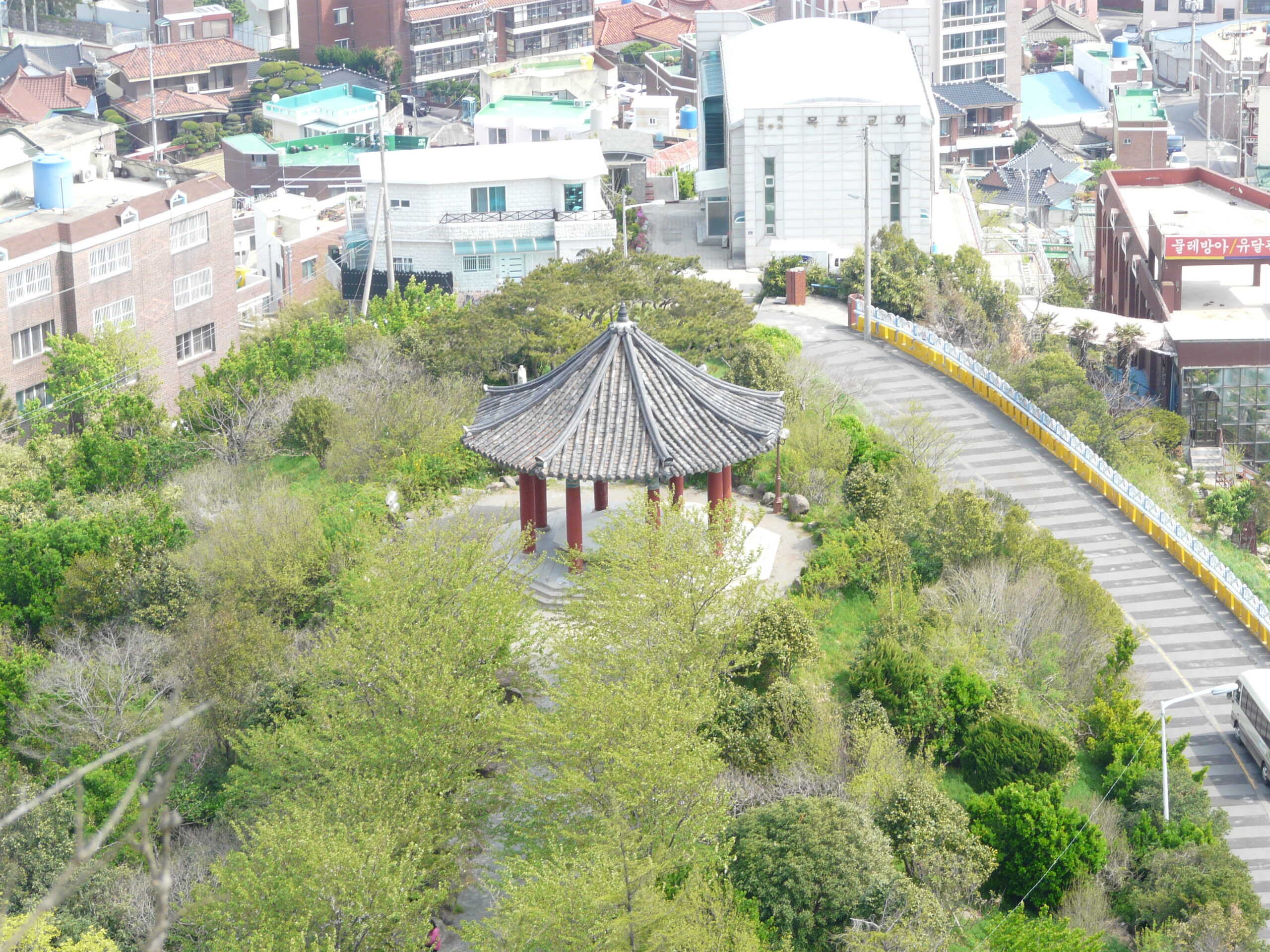 Mokpo Yudalsan Night View and Port History Walk