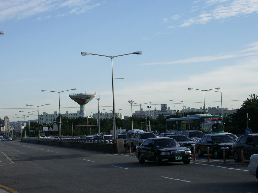Garak Agricultural Wholesale Market (가락 농수산물 시장)