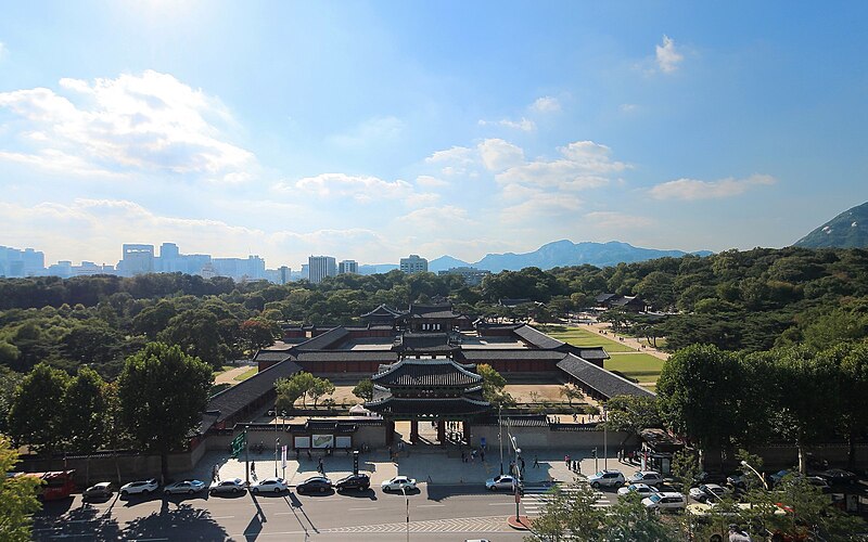 Changgyeonggung Palace (창경궁)