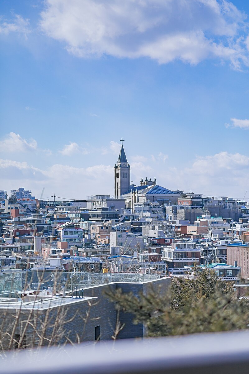 HBC Market & Food Alley